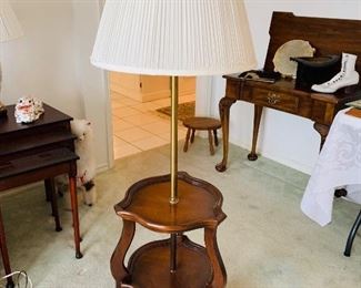 $125 Vintage brass floor lamp with three wooden shelves