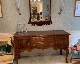 $400 - Statton Queen Anne sideboard with two drawers