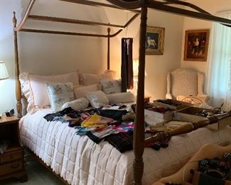 $280 - Permacraft full sized canopy bed