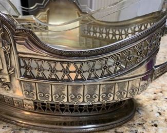 beautiful detail on silver