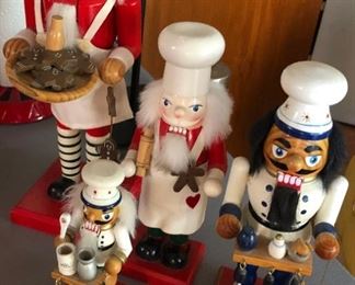 SO Many Nutcrackers! 