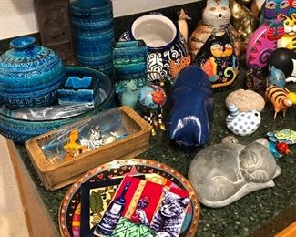 Handmade Pottery, Laurel Burch Plates and Figurines, Cats, Cats and more Cats