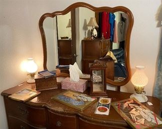 Dresser with Mirror, Assorted Men's Gifts