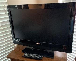 tv with built in DVD player
