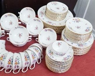 LOT D13 - $295 - MINTON "MARLOW" ENGLAND. SERVICE FOR 12.