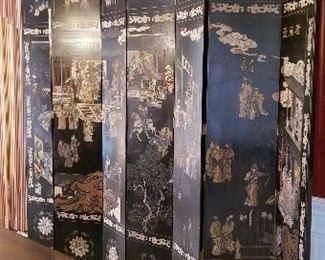 LOT F10- $650 LARGE VINTAGE CHINESE SCREEN . TOTAL OF 8 PANELS APPROXIMATE LENGHT OF 128 " W  X  8' TALL