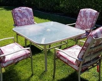 LOT F43 - $195 - PATIO SET (TABLE IS 46" SQ., CHAIRS ARE 25" X 26" X 38")