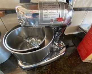 59. Montgomery Ward Stainless Mix Master, with 2 Stainless Bowls, with Beaters..$15