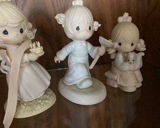 321. 3 Precious Moments $ 8