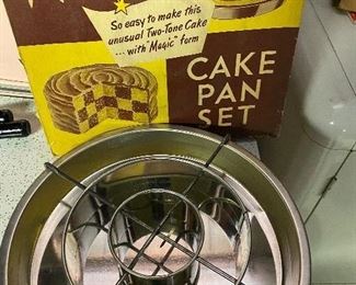 31. Magic Cake Pan in Original Box $6