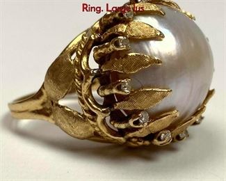 Lot 1000 14K Gold Ladies Pearl Designer Cocktail Ring. Large lus