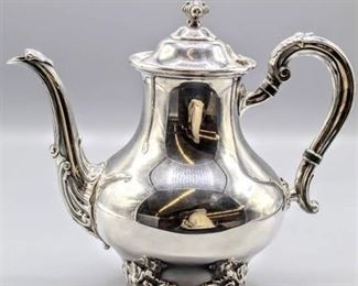 Beautiful Reed & Barton 5600 Regent Coffee Pot 7"