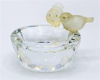 Swarovski Crystal Birdbath With Two Frosted Birds