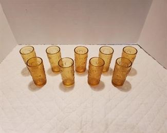 Small glassware cups
https://ctbids.com/#!/description/share/408503