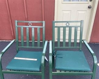 Outdoor chairs with cushion https://ctbids.com/#!/description/share/408537