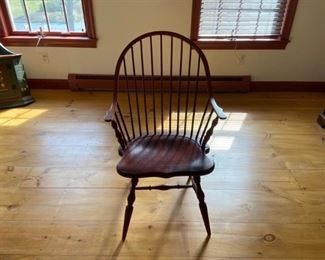 Chair by Pennsylvania House https://ctbids.com/#!/description/share/408550