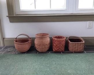 Wicker baskets and metal baskets - "Indian Certified" (Cherokee) https://ctbids.com/#!/description/share/408566