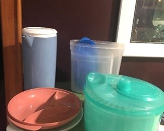 Item #28:  Set of 3 plastic containers and salad spinner $8