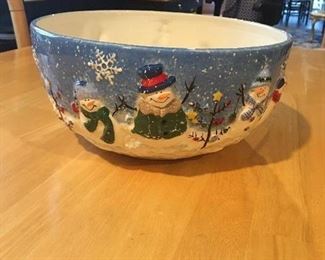 Item #521:  Christmas serving bowl (10") $12 