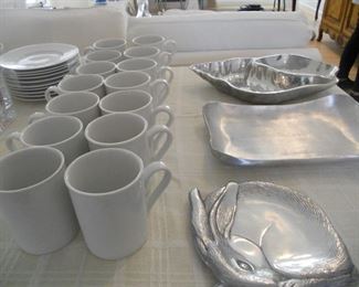 3 items to the right have sold, mugs available