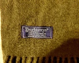 Burberry wool scarf. $75.