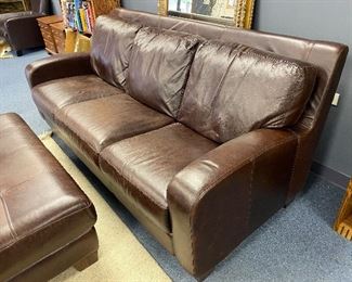 Divani chateaudax leather 3 seat sofa 375.00