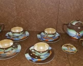 #319 hand painted japanese tea set excellent condition $25