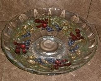 #317 fruit pattern glass bowl 12 inches diameter$10