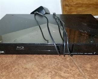 #313 sony blue ray player 30 inches by 10 $10