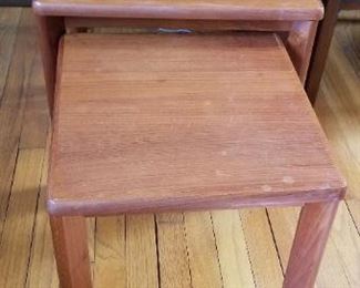 #216 nesting tables 22.5 long by 19 tall and 15.5 wide $15