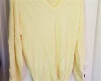 #160 lord and taylor Orlon sweater size small $7