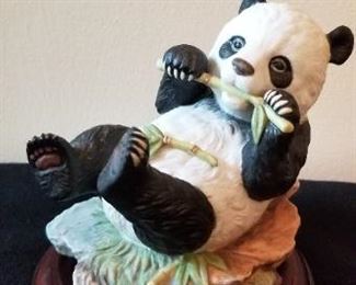#91 precious panda figurine 6 inches tall $5
