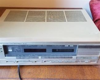 #31 techno stereo receiver SA-810. $25