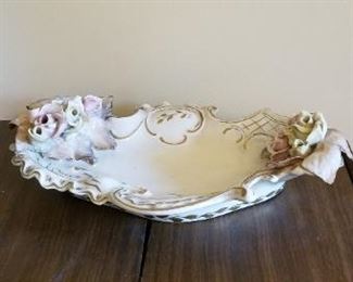 #26 capodimonte rose tray 13 x9x 3.5. $20