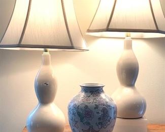 Pair matching lamps   set $118.00    Vase $22.00-SOLD