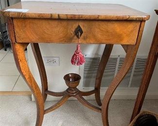 Stunning sewing table w/key   28"h X 22"w X 16"d   $220.