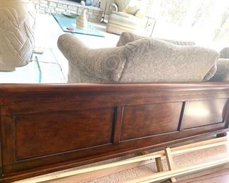 Cresent Fine Furniture king size bed  -Head board,  footboard and rails from Carson's   -great condition  $500.