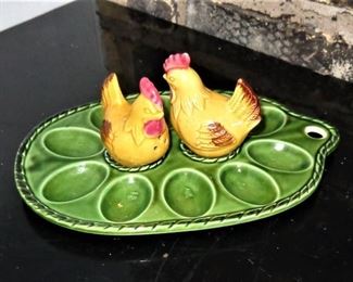 L59. Deviled egg plate with rooster shakers. $14.