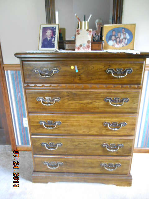 5 drawer pine dresser