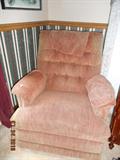 Mauve lazy boy chair