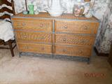 Wicker/rattan dresser