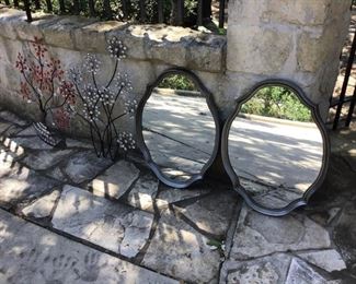 Wall art & Mainstays mirrors