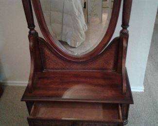 Standing Cheval Mirror 