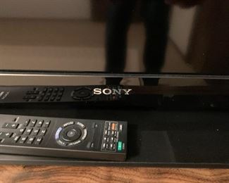 Sony Bravia 32” TV – $100 or best offer