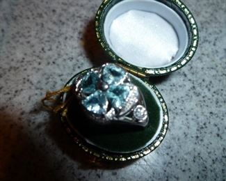 14K Aquamarine diamond  ring size 7.