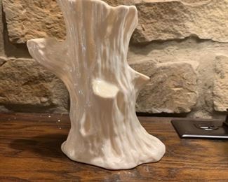 Belleek tree trunk, doesn't it make you think about starting a collection or expanding your collection?