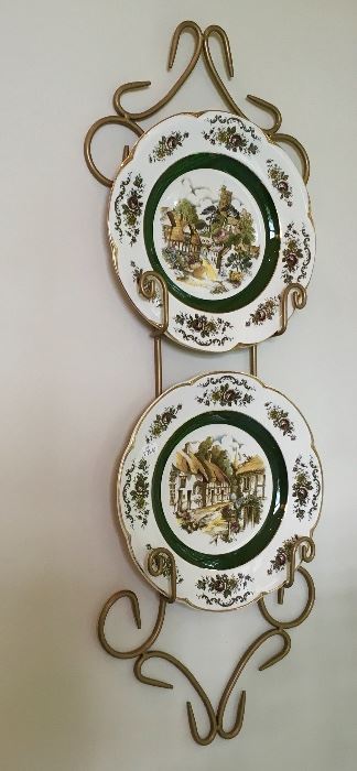 Wall decor plates and holder.