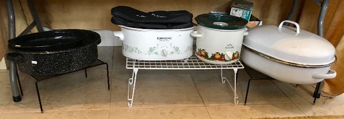 Crock pots and cook ware