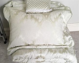 Quality King Size Bed Set.