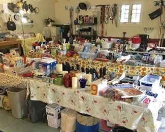 Huge Grouping of Garage items.